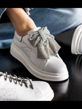 Tosca Blu White leather Sneakers With Silver Sequined Bows Size 37